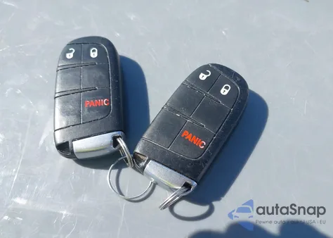 2018 Dodge Journey Se из США, поврежденный, VIN 3C4PDCAB0JT429910